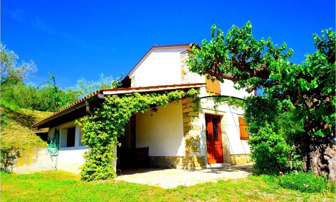 Piran House | Lovely House with View over Salt Pans