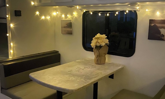 Bethpage House | Lovely RV with AC in charming Bethpage