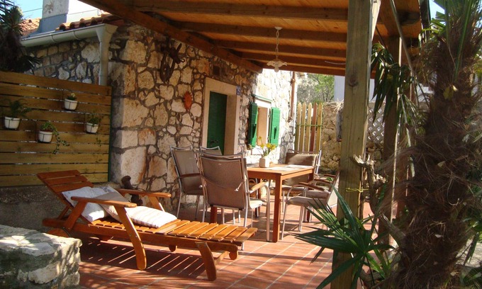 Pomer Cottage | Lovely stone cottage in Pula area