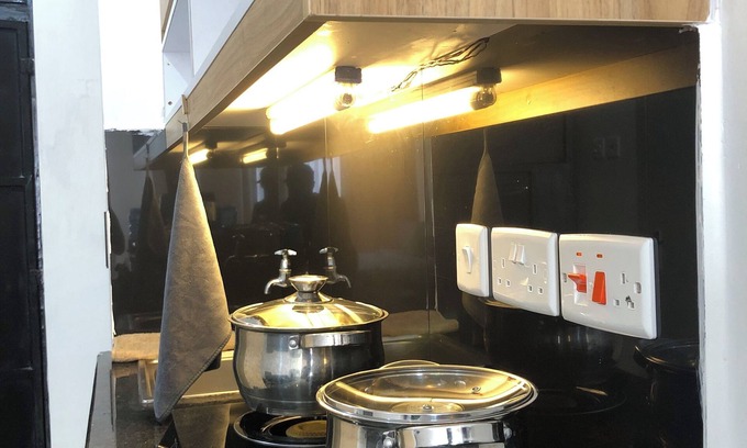 Embakasi Apartment | Lovely studio with WiFi in vibrant Nairobi 5 minutes away from JKIA airport.