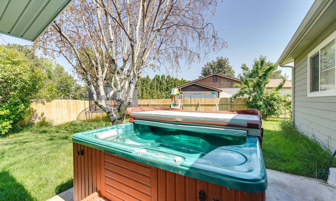 Twin Falls House | Lovely Twin Falls Home w/Private Hot Tub!