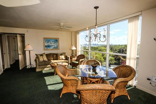 Fort Myers Beach Apartment | Lovers Key Resort 308