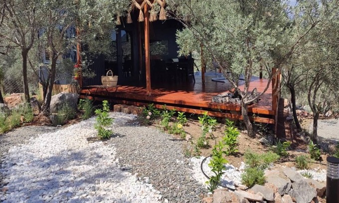Fethiye City Center Ski Chalet | Lovin Gocek & Tiny house Mermaid