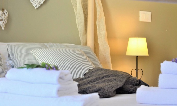 Valverde Apartment | Lovingly cared for apartment, between the sea, Etna and the city - comfort and relaxation -