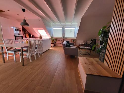 Aachen Apartment | Lovingly designed apartment