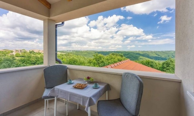 Kringa Apartment | LOVOR - Relax in Greenery & Explore Istria