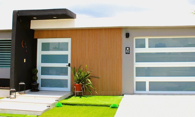 Cangrejo Arriba House | Low Rates Season 5 Min Airport & Beach & Pool-14 Guest -Solar Panels - Jacuzzi