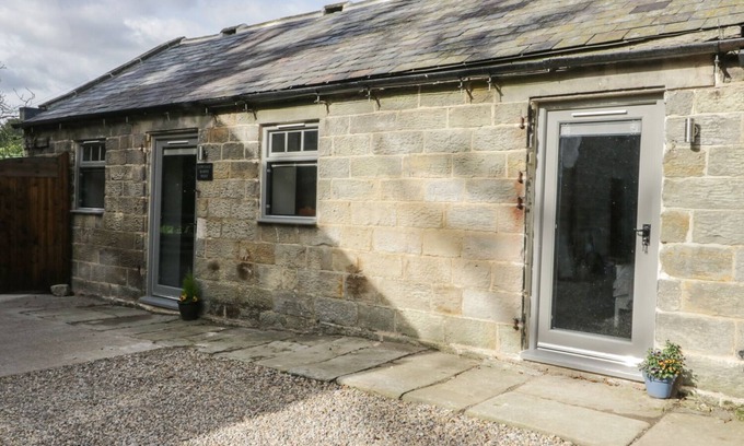 Briggswath Cottage | LOWDALE BARNS WEST, pet friendly, with a garden in Sleights