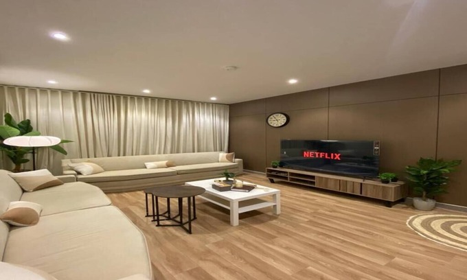 Riyadh Apartment | LP56 شقة غرفة وصالة بتصميم مميز