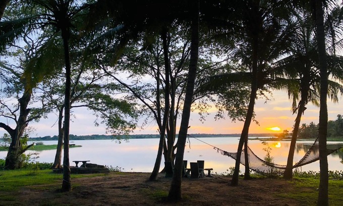 Weerawila Hotel | Lucas Lake Hotel