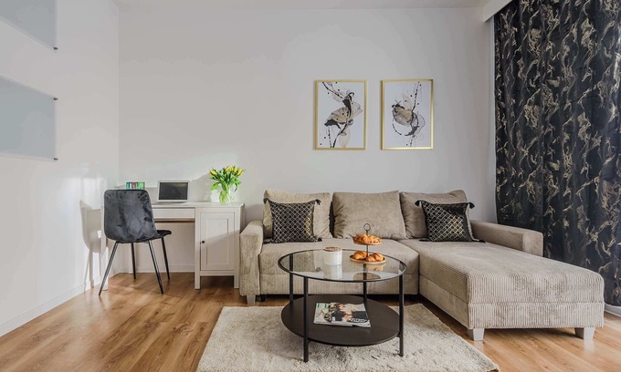 Lodz Apartment | Lumina stylish apart with parking in City Center