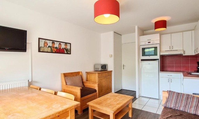 Flaine Apartment | Lumineux 2 Pièces avec Cabine à Flaine Forêt · Balcon Sud · Parking Couvert · Proche Pistes - FR-1-425-149