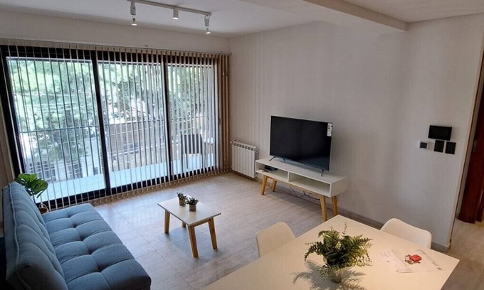 Historic Center Apartment | Luminoso y cálido en la 5ta Sección