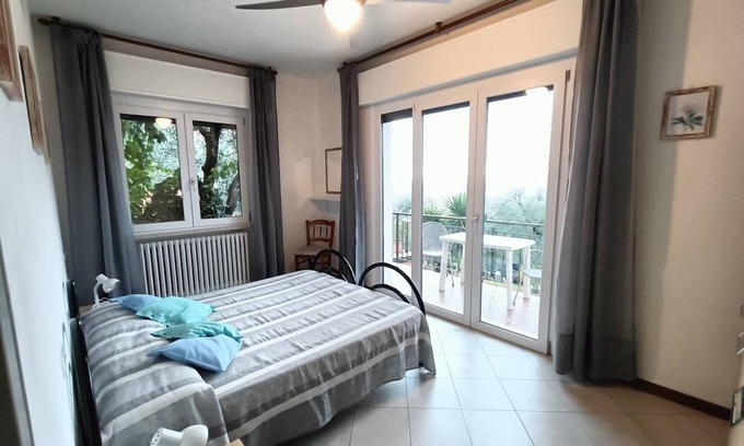 Assenza Apartment | LUNA, wonderful lake view, nature, mountain, relax.pets allowed.
