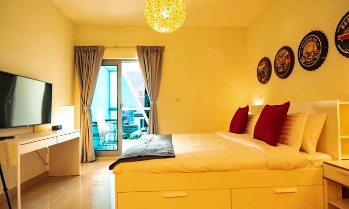 DIFC Apartment | Lux BnB Studio Park Tower DIFC