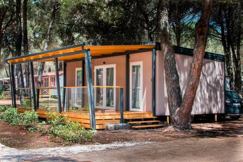 Valbandon Apartment | Lux Camp Bi Village, Mobile home Villa Buba