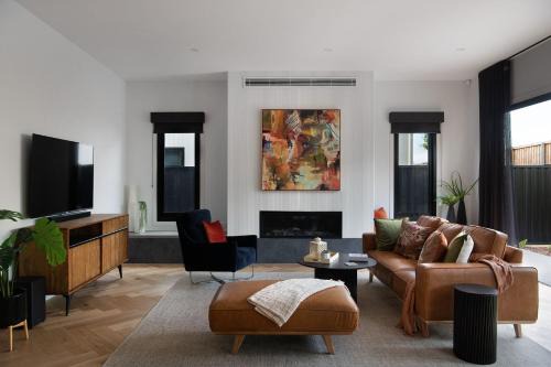 Daylesford House | Lux on Max- stunning design, amazing views