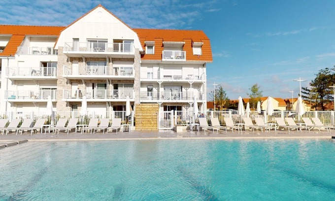 Camiers Apartment | [Luxe] Apartment with 3 rooms with 2 double beds & bunk beds