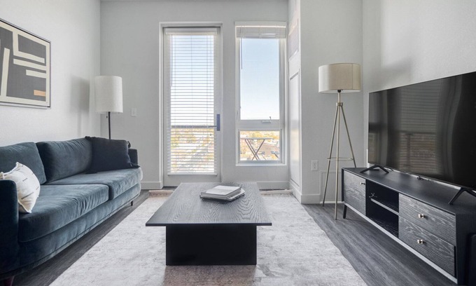 Five Points Apartment | Luxe Five Points 2BR w/ Roof Deck & Gym, walk to RiNo bars, by Blueground