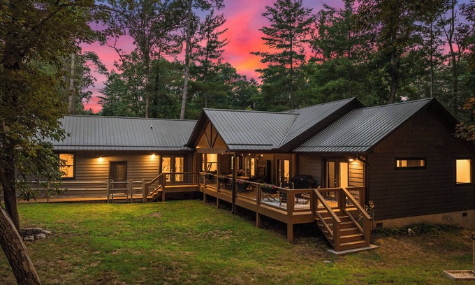 Asheville Apartment | Luxe Forest Home 2 mi. to Downtown HotTub FirePit