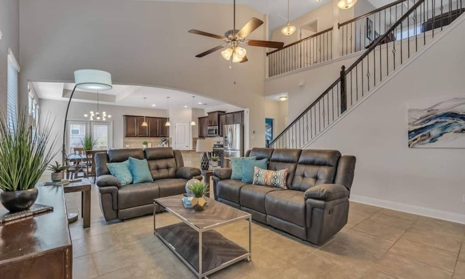 San Antonio House | Luxe Private Getaway*️SeaWorld*️Near the Heart*️of San Antonio