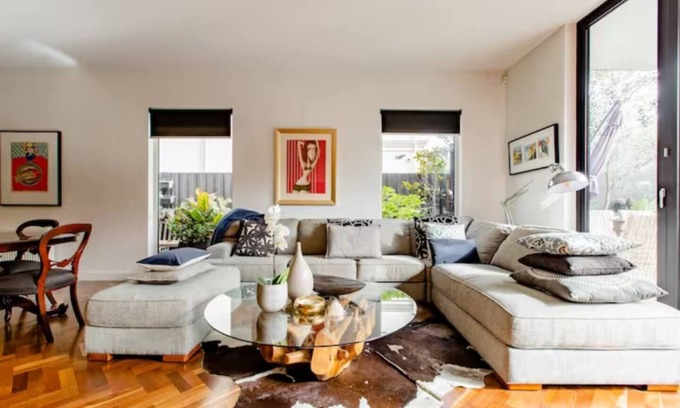 Hawthorn East House | Luxe - Whole House - 28+ Days - Hawthorn Eastnn