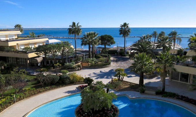 Nice Apartment | Luxory apartment on the beach