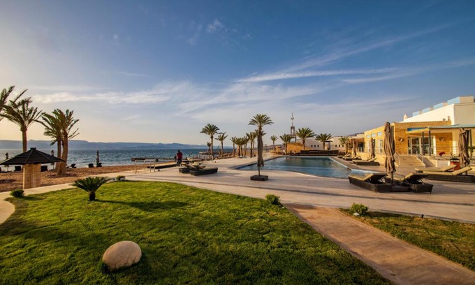 Aqaba Hotel | Luxotel Aqaba Beach Resort & Spa Only 15 years plus