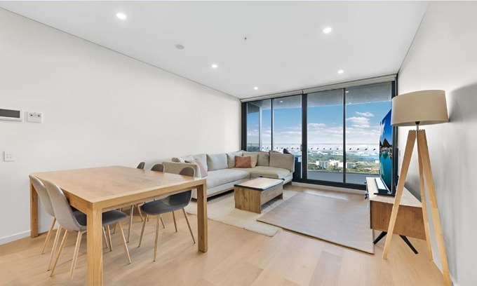 St. Leonards Apartment | Luxurious 2 Bedroom Apartment St Leonards NSW