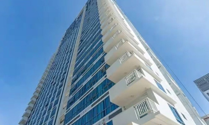 Cebu Condo | Luxurious 2-BR, 2-BA, 34th Flr, 38 Park Avenue