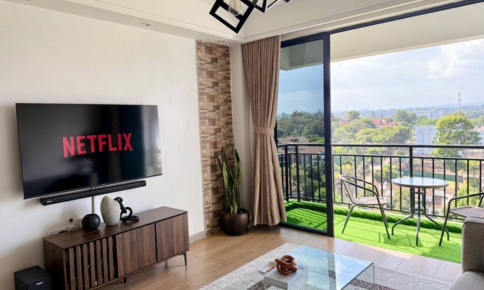 Nairobi Apartment | Luxurious 2BR Retreat with King Bed, Stunning Views, Pool, Gym & Self Check-In