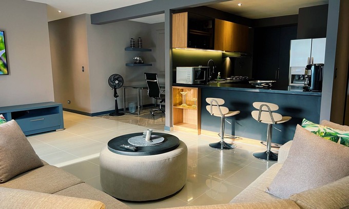 Cali Apartment | Luxurious 3BR Oasis - Pance Cali