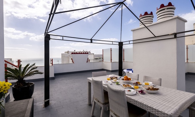 Praia da Rocha Apartment | LUXURIOUS 4 ROOM APARTMENT - TERRACE 120M² - SEA VIEW - PRAIA DA ROCHA