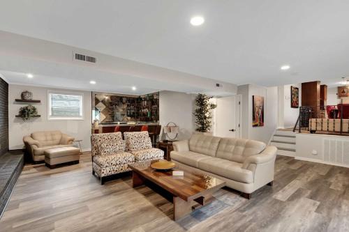 Nashville House | Luxurious 4BR home Pet friendly