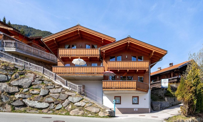 Hippach Ski Chalet | Luxurious chalet with nice view on Zillertal