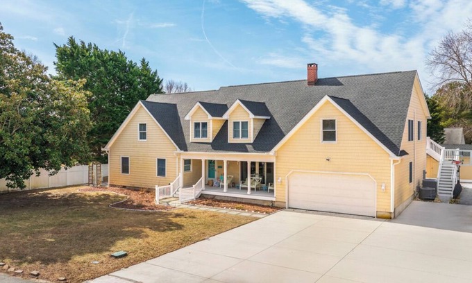 Dewey Beach House | Luxurious Coastal Retreat in Rehoboth Beach Dewey Beach, DE