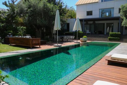 Herzliya Pituach Villa | Luxurious Coastal Villa with Pool Near the Beach with Mamad by Sea N' Rent
