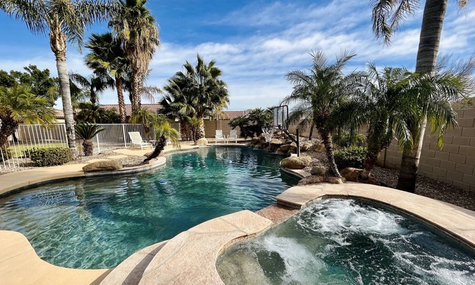Calle Lejos Estates House | Luxurious Estate, Relaxing, Million-Dollar, Desert Resort Oasis