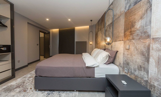 Osmanbey Apartment | Luxurious Flat in the Heart of Istanbul