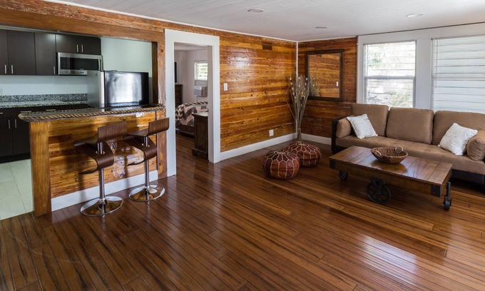 Meadows Apartment | Luxurious Historic House With Pool in Old Town INTRODUCTORY RATES!