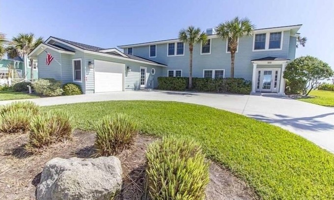 Ponte Vedra Beach House | Luxurious oceanfront 5 bedroom home