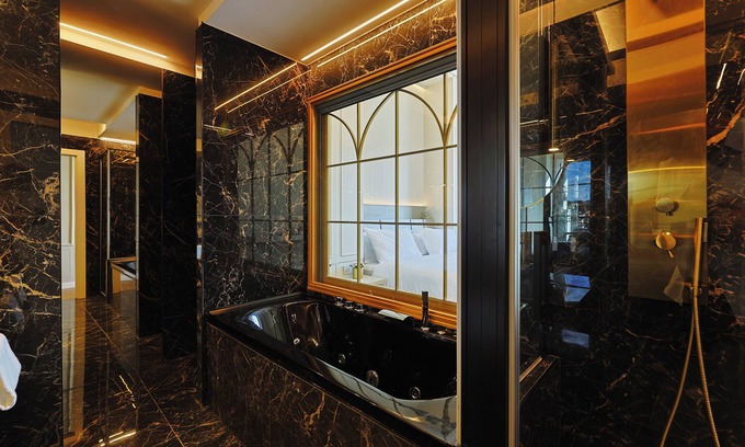 Prati Apartment | Luxurious panoramic penthouse overlooking St. Peter's dome - Residenza Alferini