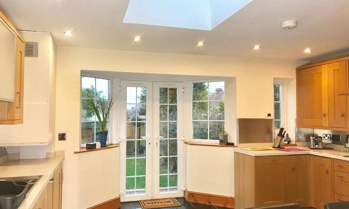 Exmouth Apartment | Luxurious, very spacious one bedroom flat