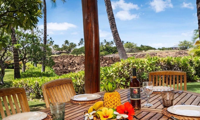 Kamuela House | 🏖️Luxurious View Corner Townhome | Great Views | VIP Beach Pass