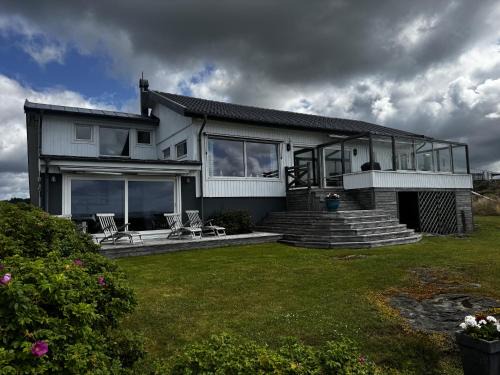 Asa House | Luxurious Villa with Panoramic Views & Relaxation Area