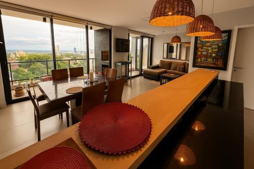 Asuncion Apartment | Luxurious with bay views 3 bedrooms