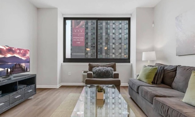 Hudson Exchange Apartment | Luxury 1BR | Heart of Jersey City | Upscale Amenities | by GLS