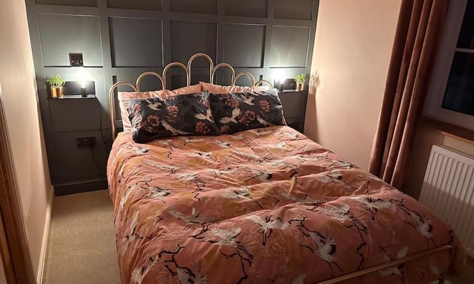 Melbourne House | Luxury 2 bed cottage in the centre of Melbourne