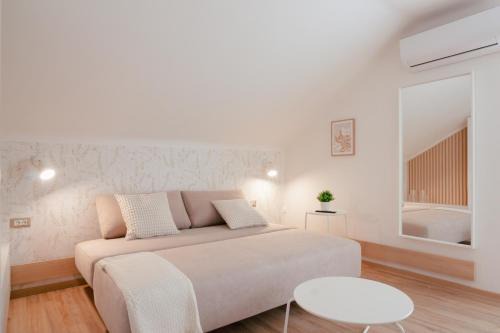 Bezigrad District Apartment | Luxury 2 bedroom NEW apartment with private parking