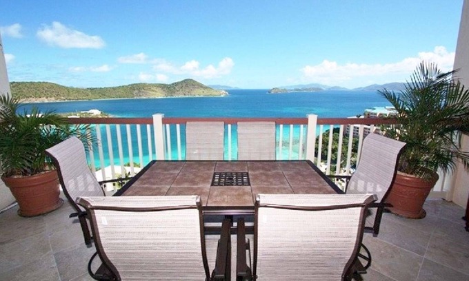 Frydendal Villa | Luxury 2-bedroom villa - Award Winning - Best Views on the Island - 3 AC Units